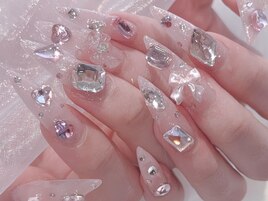 宝石ネイル
