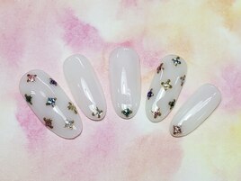 マチチカラー　ストーン風ネイル