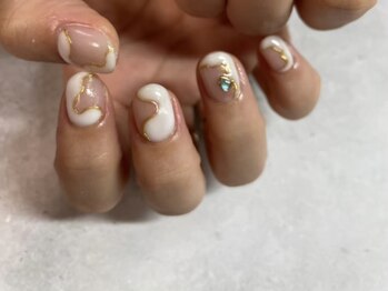 なみなみネイル