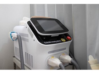 クリア アイラッシーズ アンド ネイルサロン シャイン(CLEAR & SHINE)/