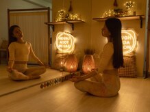 ラフヨガサロン(LAUGH YOGA SALON)
