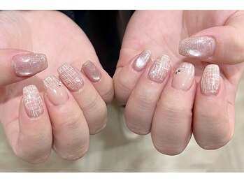 カルフールノア 春日部店(carrefour Noa)/トレンドデザイン