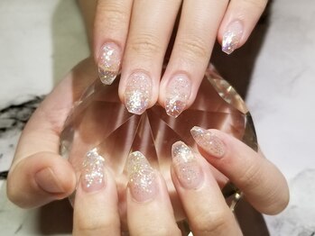シュガーネイル(sugar nail)/キラキラネイル