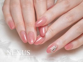シンプルビジューネイル