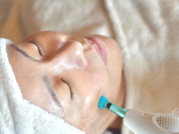 アンティアージュ 福岡本店(antiage)/韓国最新機器で根本から肌質改善