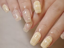 pastel yellow