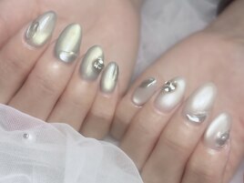 マグネット、Vカットネイル