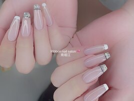 ヌード×ホワイトフレンチネイル
