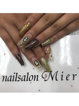 ミエル(Mier)/