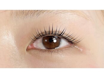 サロンドゥプリエ 門司店(SALON deux PRIER)/キラキラした瞳に!