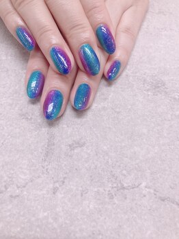 ネイルサロンファストネイルプラス 新宿店(FAST NAIL PLUS)/【夏ネイル2021】縦グラ