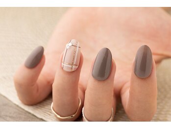 エムスラッシュ フィール 東戸塚店(M.SLASH)/ナチュラルチェックネイル