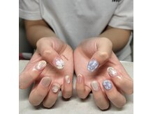 シルニー リム(Silny rim)/アシンメトリーニュアンスネイル