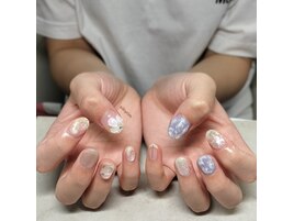 アシンメトリーニュアンスネイル