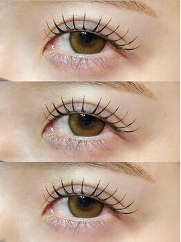 リン 恵比寿(RiN.)の写真/フラットラッシュが人気のサロン♪ナチュラルな目元にも、華やかな束感にも出来るのが嬉しい◎