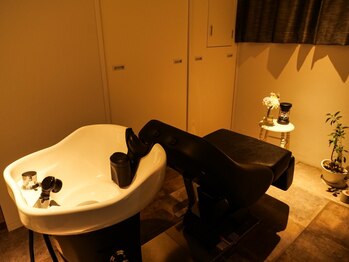 ボルジェ(BOLGE)の写真/【完全個室/駐車場有】“歴20年以上のスパニスト”最新の知識と技術で,常に進化するヘッドスパをご提供◎