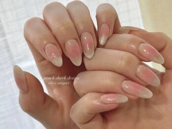 チークマグネイル　akane