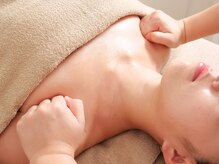 エルマ(elma)/目指せ鎖骨美人