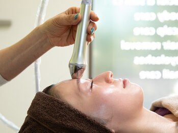 ソフィーム/肌透明感エンビロンフェイシャル