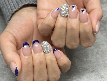 ムーズファム(Mus' Fam)/フレンチネイル