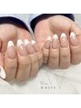 ホワイト(WHITE) お客様のご要望に合わせてフレンチラインを書いてます♪♪