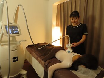 サロン ド ミネルヴァの写真/美容×整体で日頃の疲れやむくみもすっきり♪エンダモロジー×オイルリンパで癒しとすっきりを♪