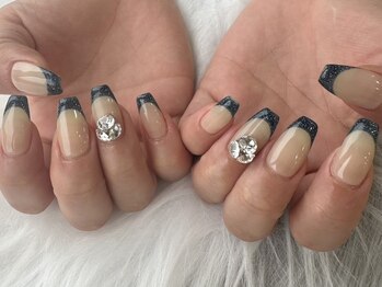 Eclat luxe【マグネット/ワンホン/ジェルネイル】の写真/【Eclat luxe】で自分にご褒美を！定額メニューで、忙しくても無理なく上質ネイルを楽しめます★