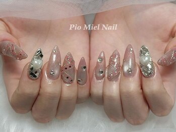 ピオミエルネイル 新宿(pio miel nail)/パールビジューグレージュ