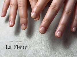 shellac one color ◆ La Fleur