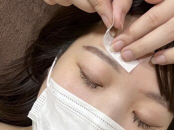エムイー ビューティー(ME Beauty)の写真/垢抜けた大人の美眉に♪プロの眉スタイリングでお顔の印象が変わる！美まつげとアイブロウでお顔の印象UP☆