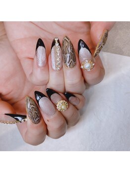 レイネイル レイアイ 各務原店(RAY NAIL & ray eye)/フレンチネイル