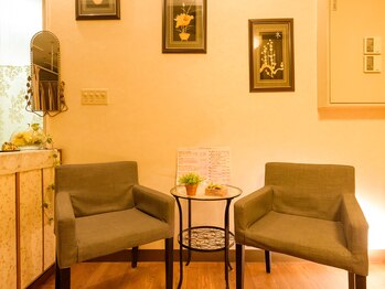 サプリ/待合スペース