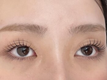 ネオリーブ ウリ(Neolive uri)/パリジェンヌラッシュリフト