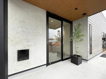 ビアンコ(bianco)