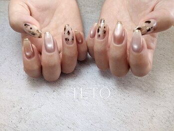 テト ネイルアンドアート 岐阜茜部(TETO)の写真/シンプルだけど個性派ネイルが叶う♪お仕事でもOKなデザインもご用意！お爪が弱い方もお気軽にどうぞ◎