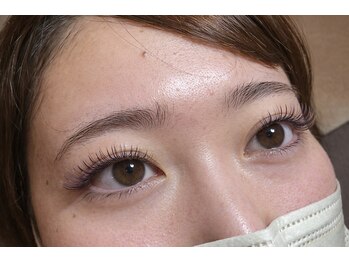 モルレーヴ(MOLREVE)/ブラウン＆パープルで抜け感UP