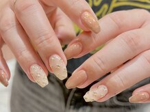 ビジューネイル