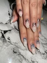 ルート(ROUTE)/グラデーションネイル