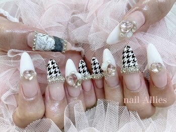 アリーズ(Allies)/痛ネイル イニシャル