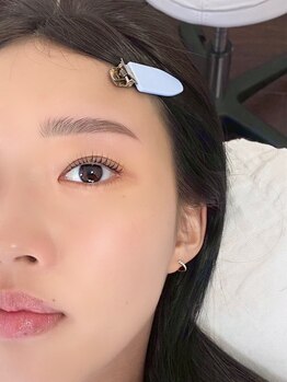 エルア 梅田堂山店(elua)/パリジェンヌ/マツパ/眉毛