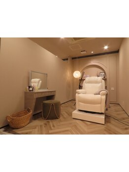 まつげのお悩み解決サロン