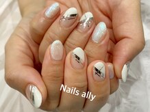 ネイルズアリー 立川店(Nails ally)/ななめフレンチ×ラインテープ