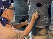 スイランスパ(SUILAN SPA)/赤土で1から作られる座器を使用