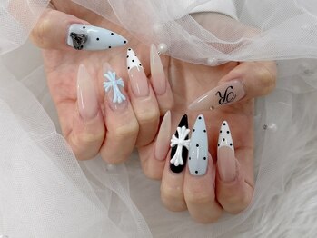 クロムネイルドットネイル