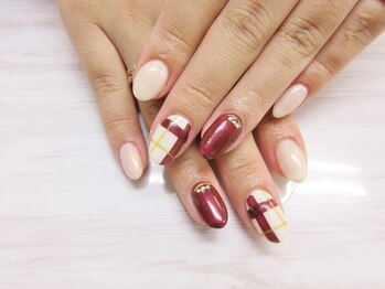 チェック×ボルドーネイル¥6980
