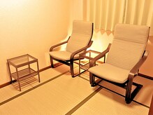 オリジネンタル 京都駅前(Originental)の雰囲気（[待ち合い]ドリンクサービスと施術前にお体の状態をお伺いします）