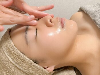 ミュゲ(muguet)/小顔フェイシャルマッサージ*