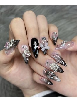 キアラネイルサロン/チップ長さだしパーツ付け放題