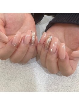 サロン ド ナビ(Salon de Navi)の写真/【ネイルにこだわりたい方必見☆】当店で理想のネイルに出会える！持ち込みデザイン大歓迎♪スカルプも◎