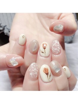 ハミ 新大久保(H'ami)/ニュアンス手描きフラワーネイル